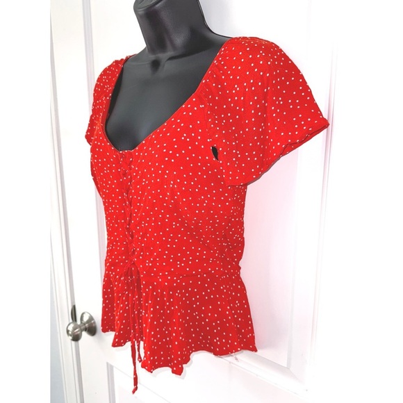 Row-A red polka dot top - Picture 2 of 4